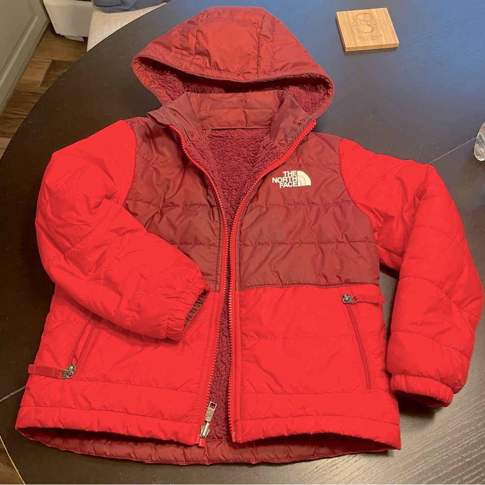 North Face boys reversible Mount Chimborazo Hooded Insulated Jacket size S